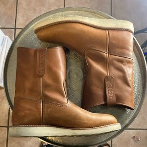 Red Wing Shoes Tan Leather Boots